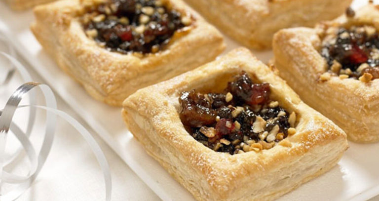 easy-mince-pie-recipe-ready-made-pastry-jus-rol