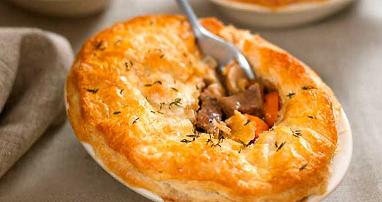 Steak And Ale Pie Oval Recipe Ready Made Pastry Jus Rol 